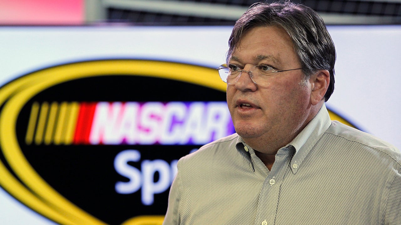 NASCAR planning horsepower reduction, other changes for 2015